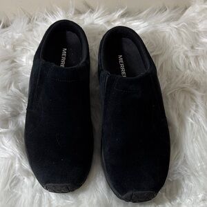 Merrell Men's Black Suede Slip-On clogs